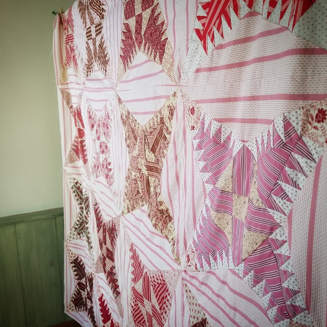 Contemporary Sawtooth Quilt Top