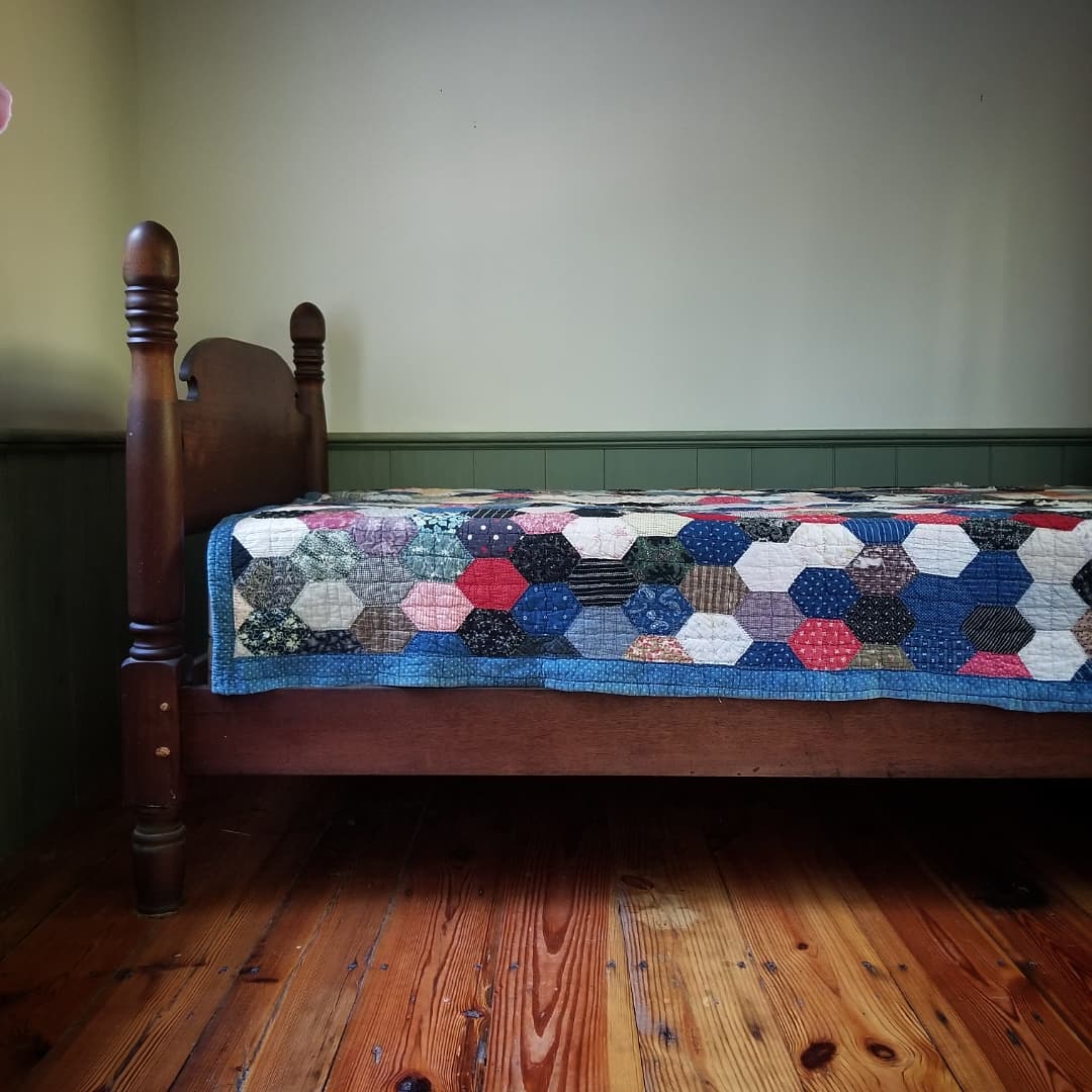 Elongated Hexagon Quilt