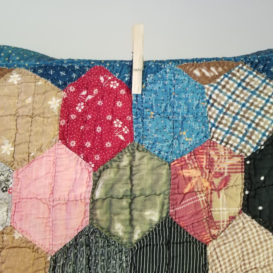 Elongated Hexagon Quilt