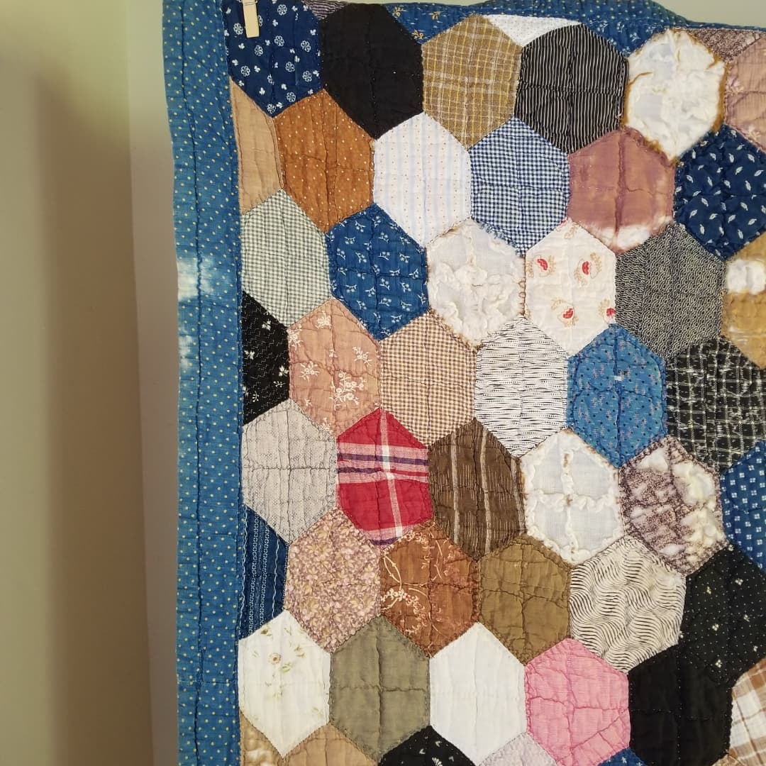 Elongated Hexagon Quilt