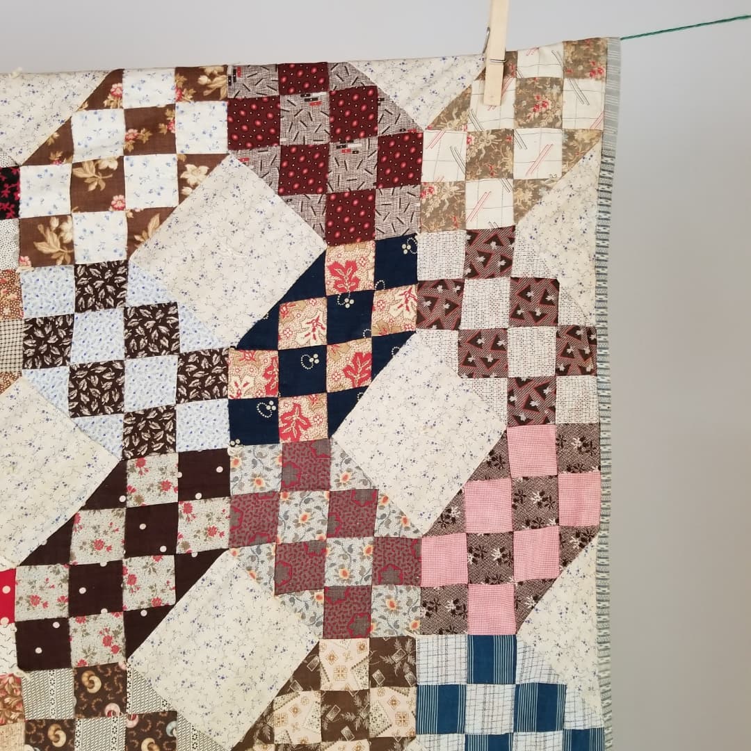 Jacob's Ladder Hand Tied Quilt