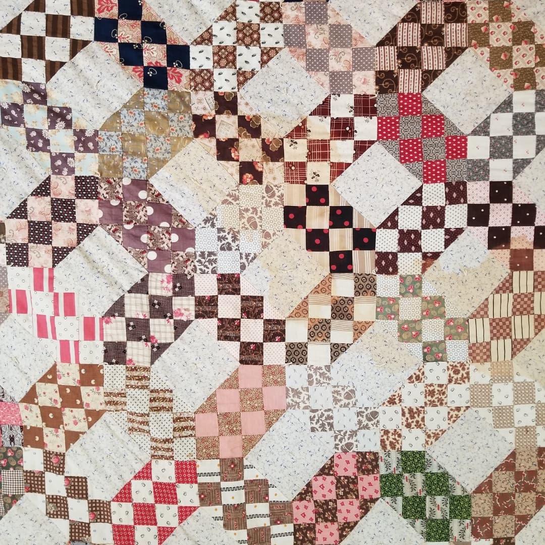 Jacob's Ladder Hand Tied Quilt