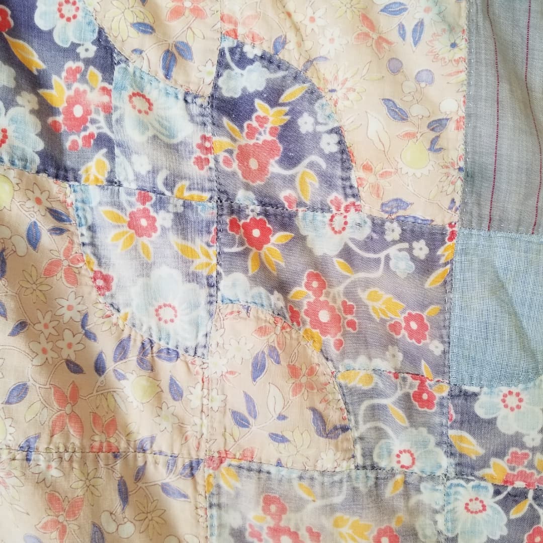 Floral Drunkard's Path Quilt
