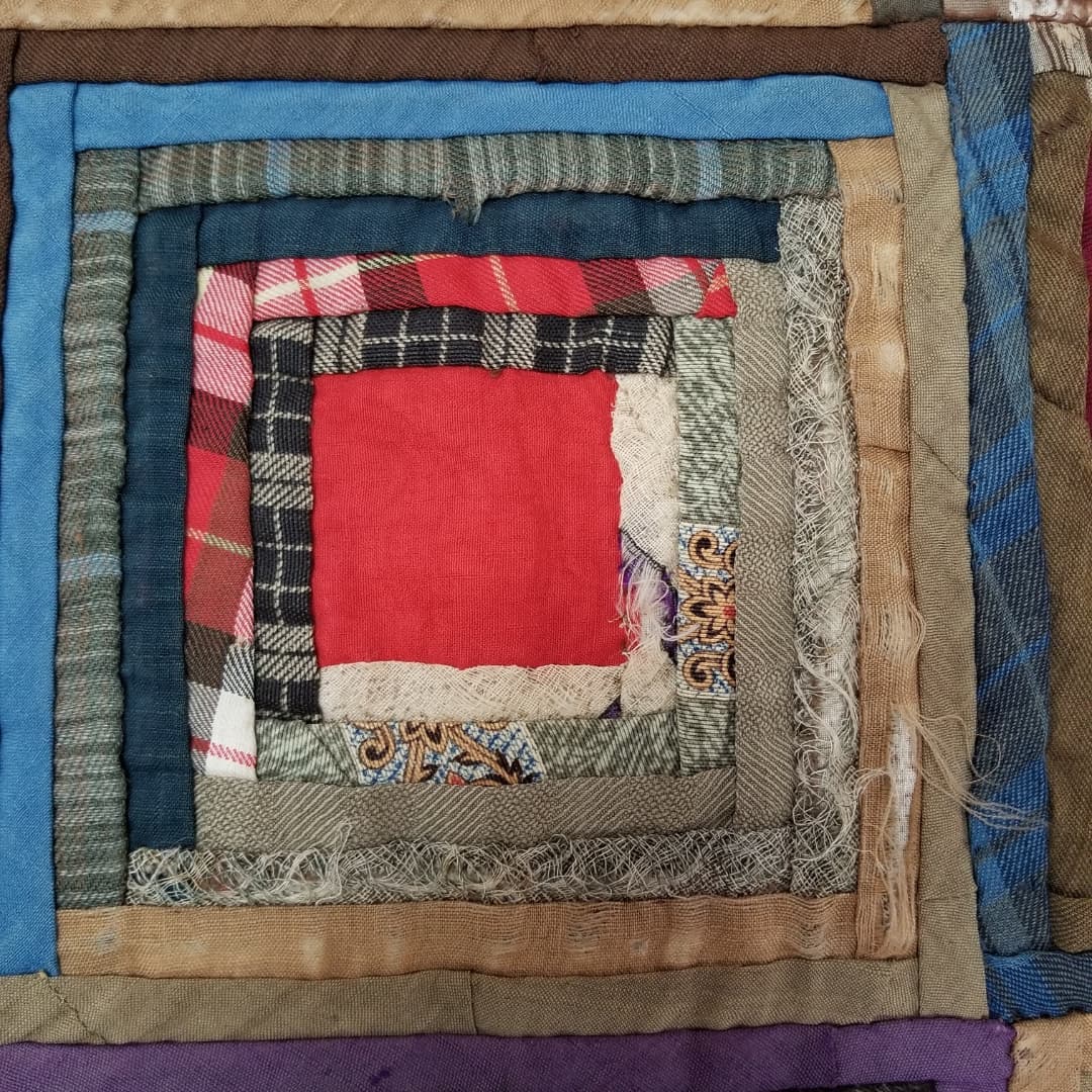 Large Log Cabin Quilt