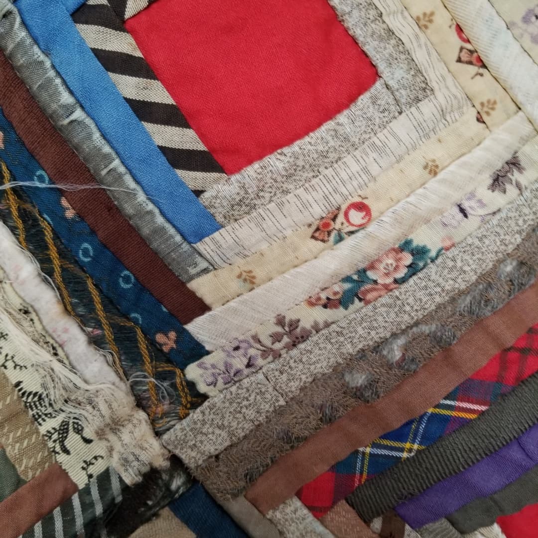 Large Log Cabin Quilt