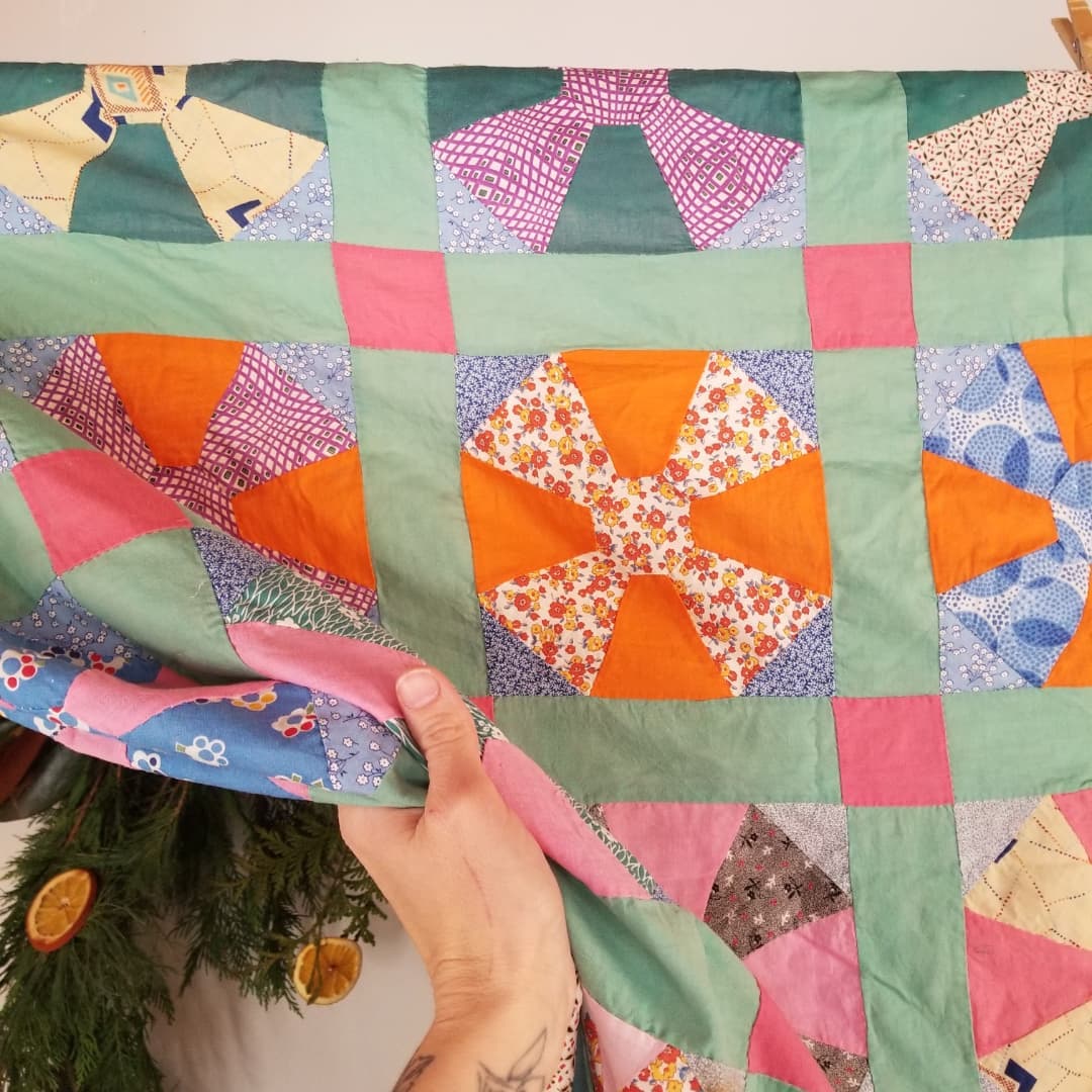 Green Pinwheel Quilt TOP