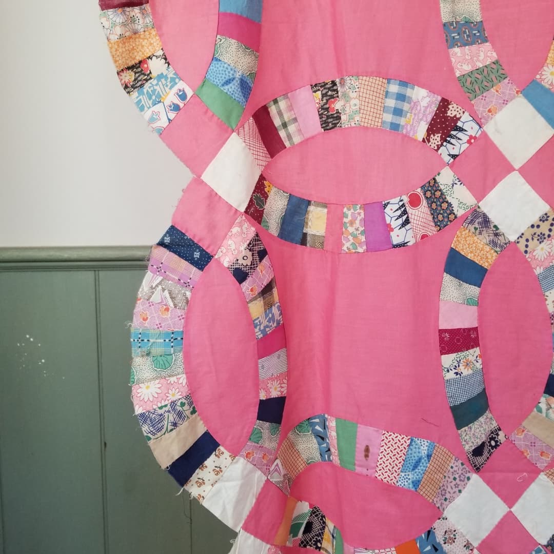Pink Wedding Ring Quilt