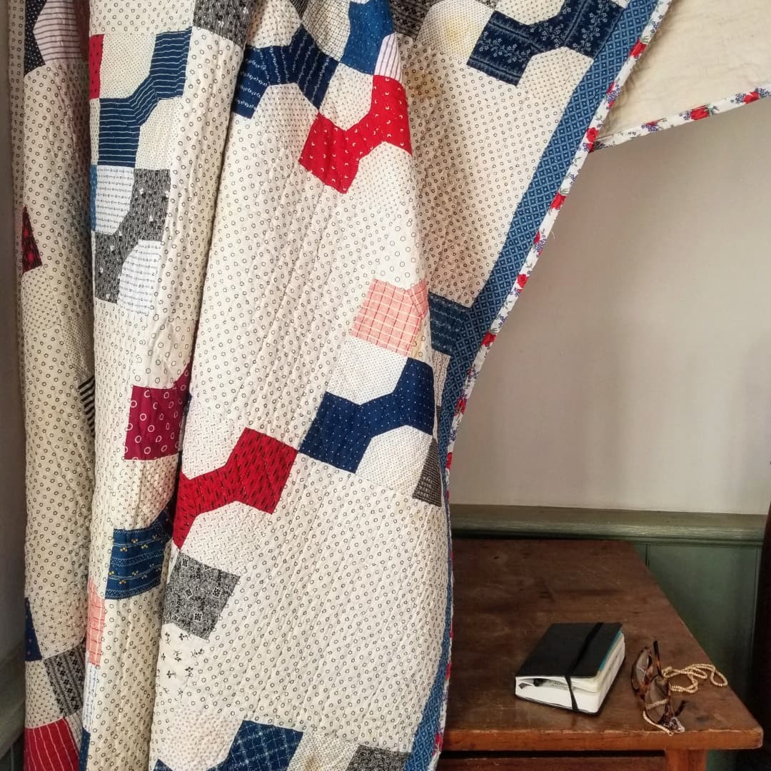 Early 1900s Bow Tie Quilt