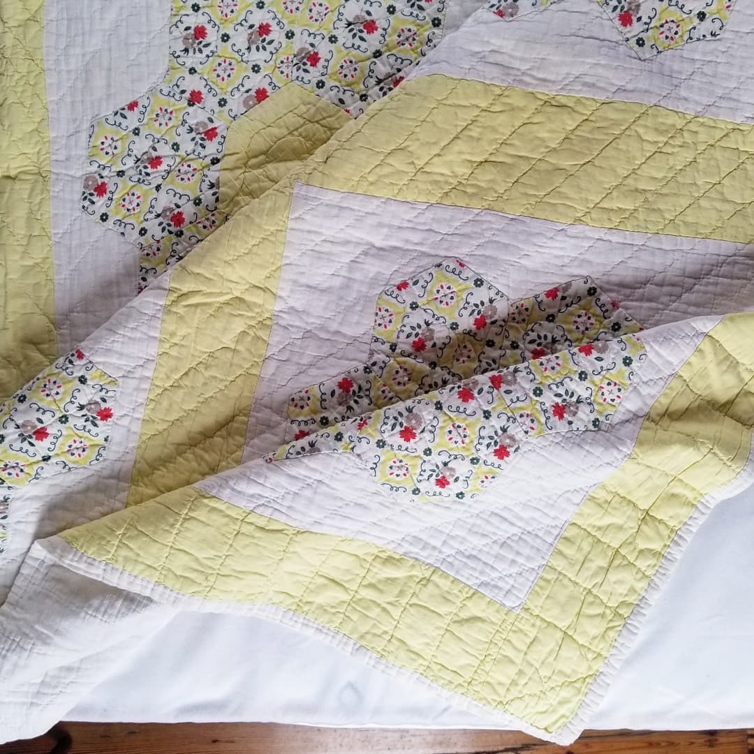 Hexi Flower Quilt