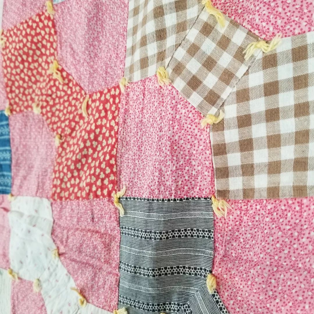 Hand Tied Bow Tie Quilt