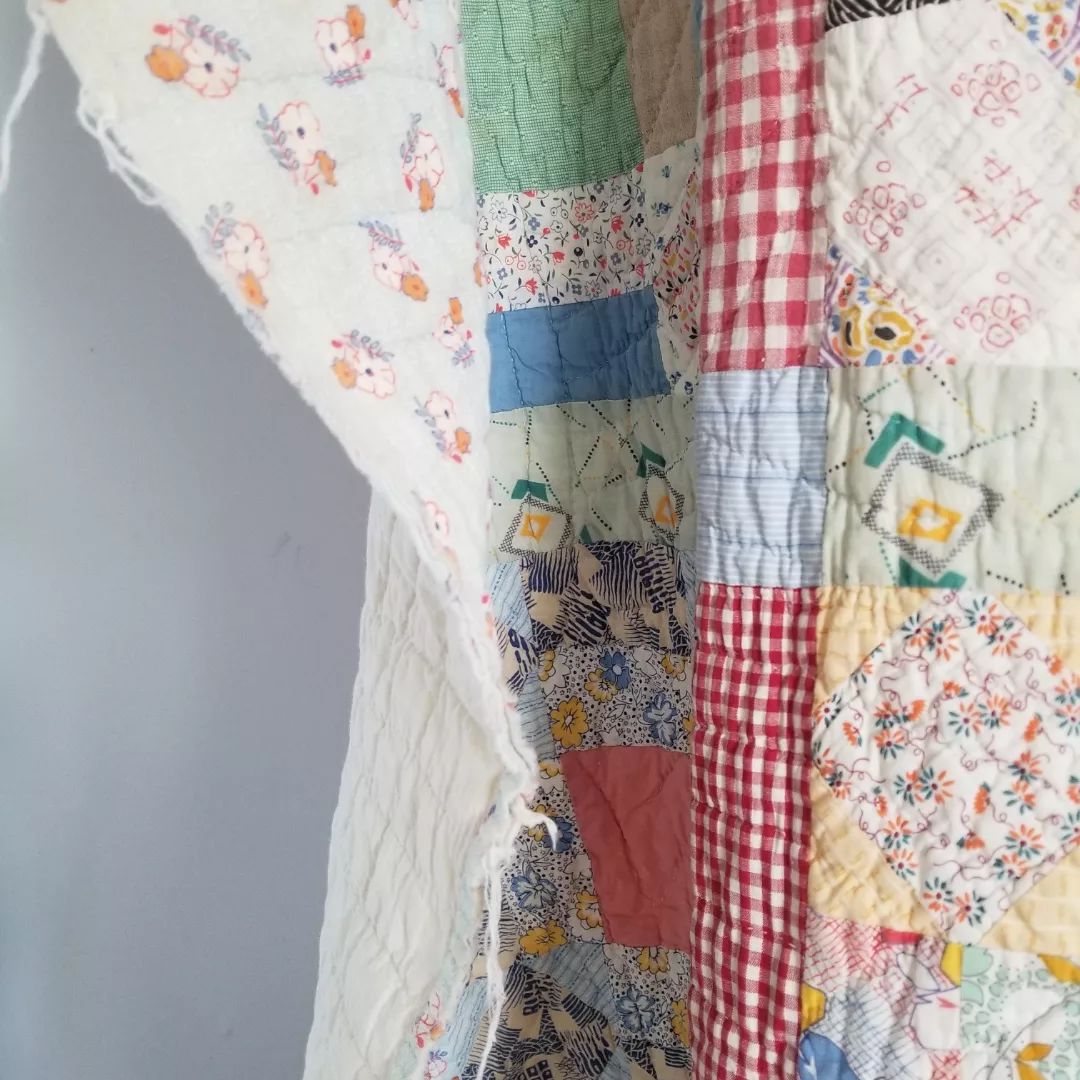 Johnnie Round the Corner Quilt