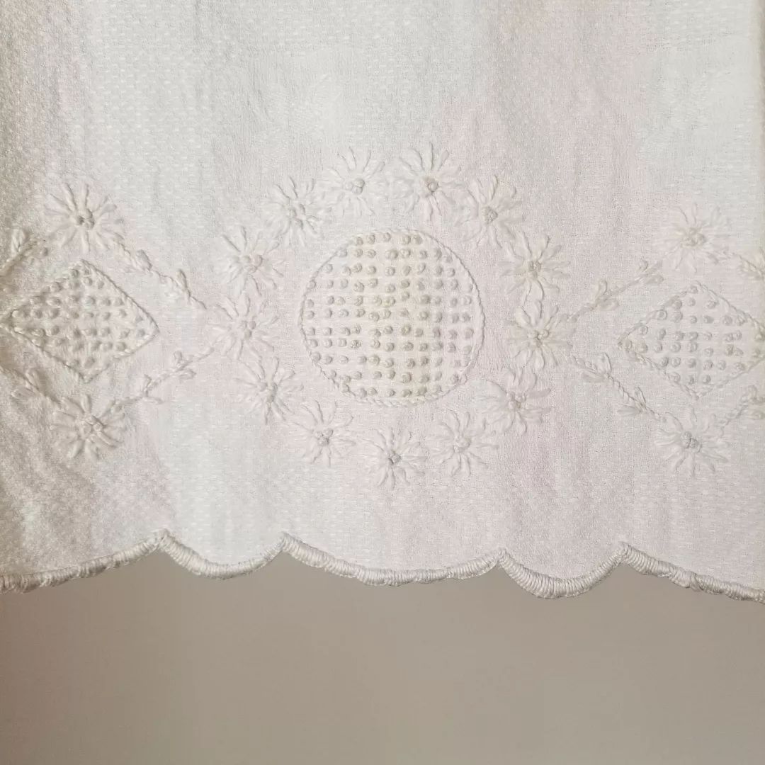 Embroidered Linen Cloth