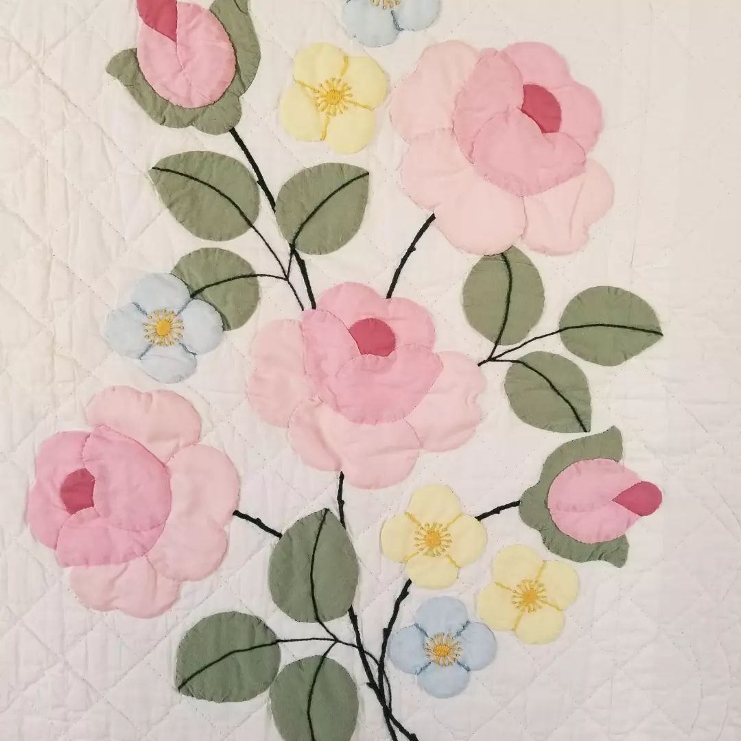 Rose Applique Quilt 6