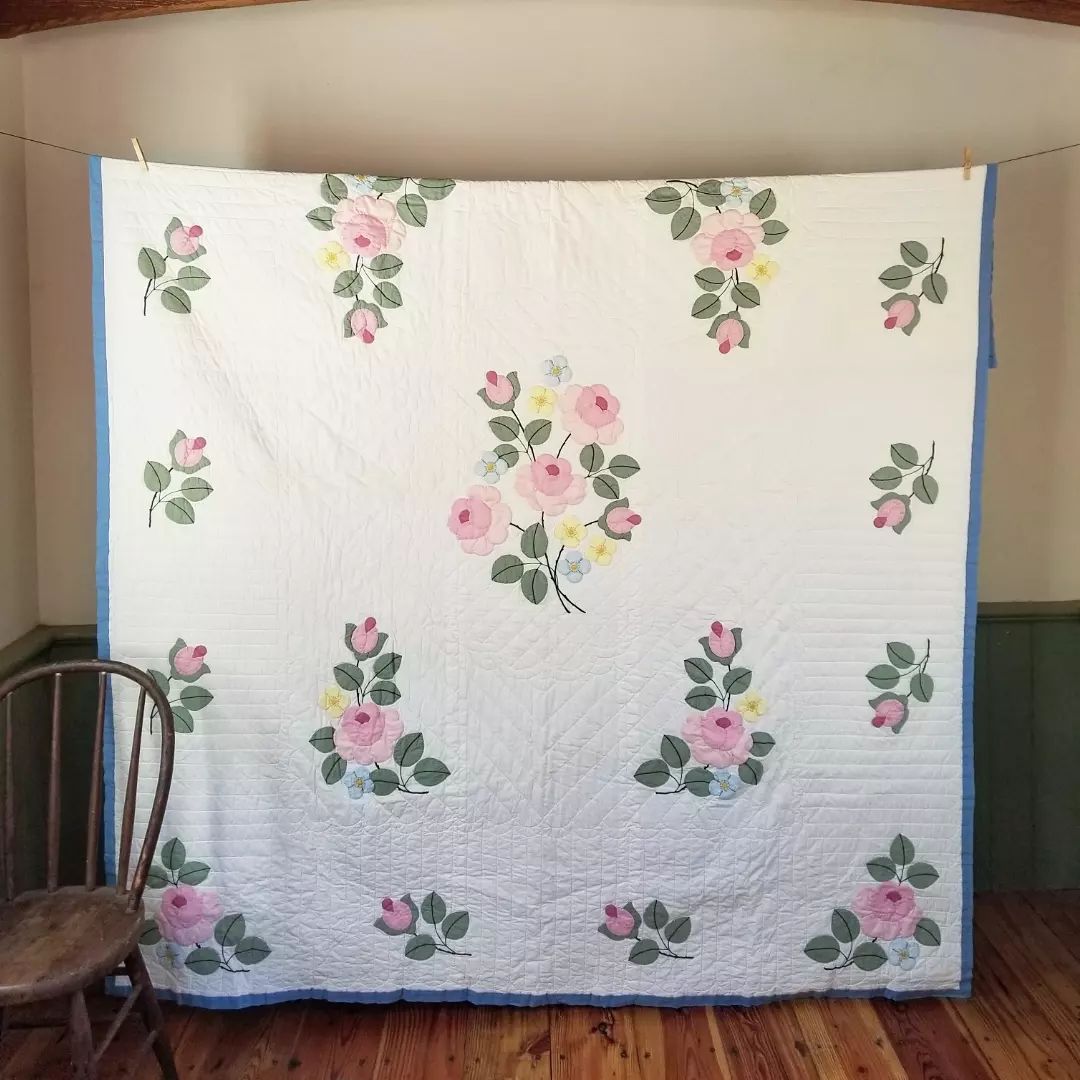 Rose Applique Quilt 6
