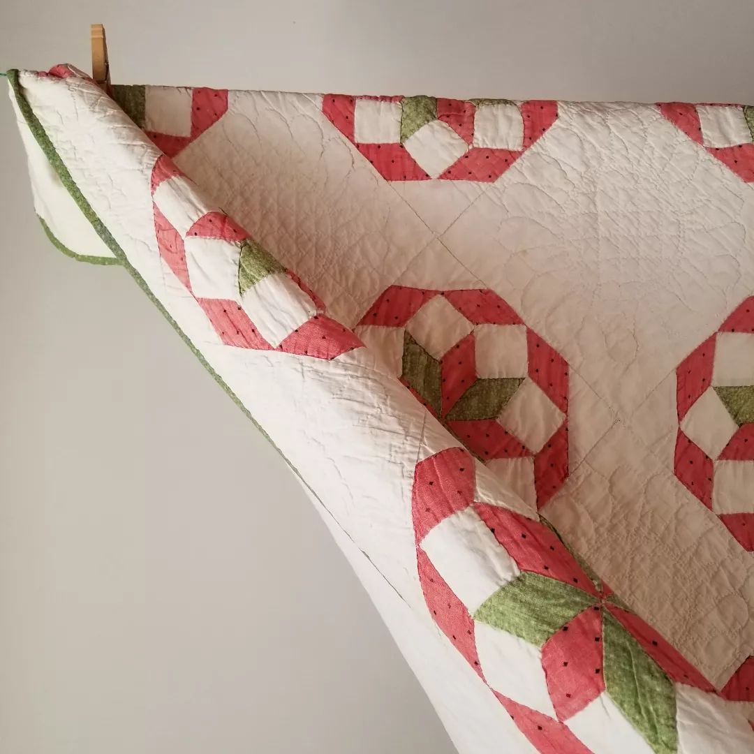 Rolling Star Quilt
