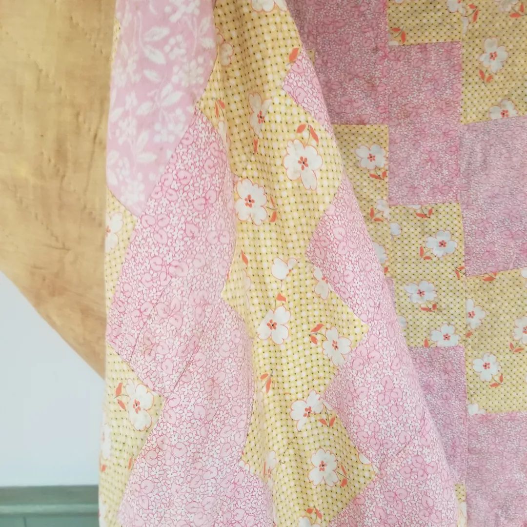 Pink Flour Sack Quilt 2