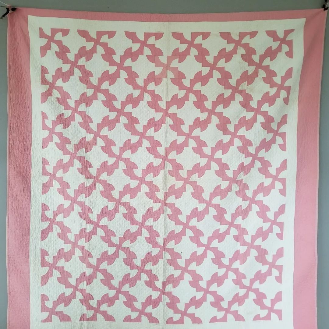 Pink Drunkard's Path Quilt