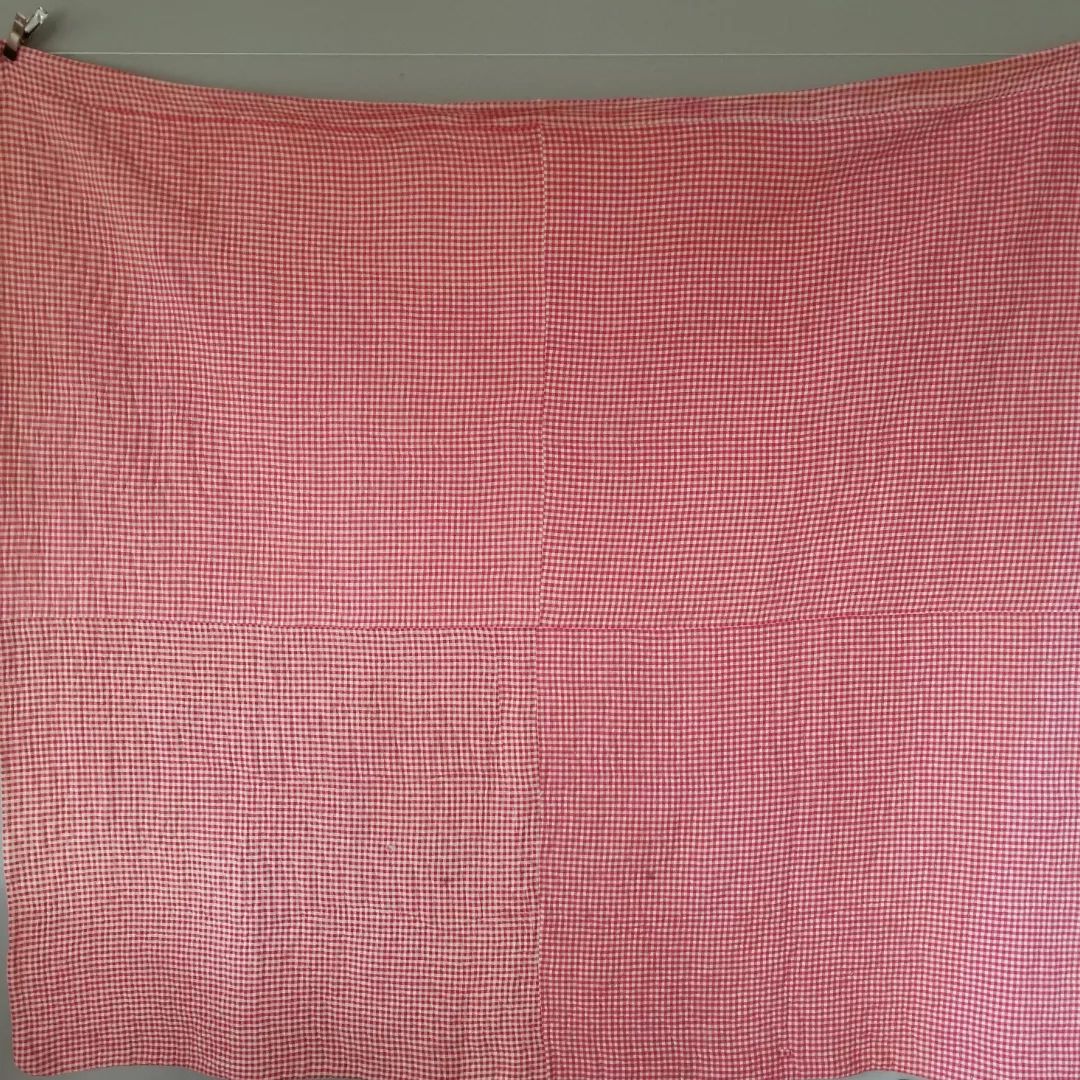 Gingham-Backed Star Quilt