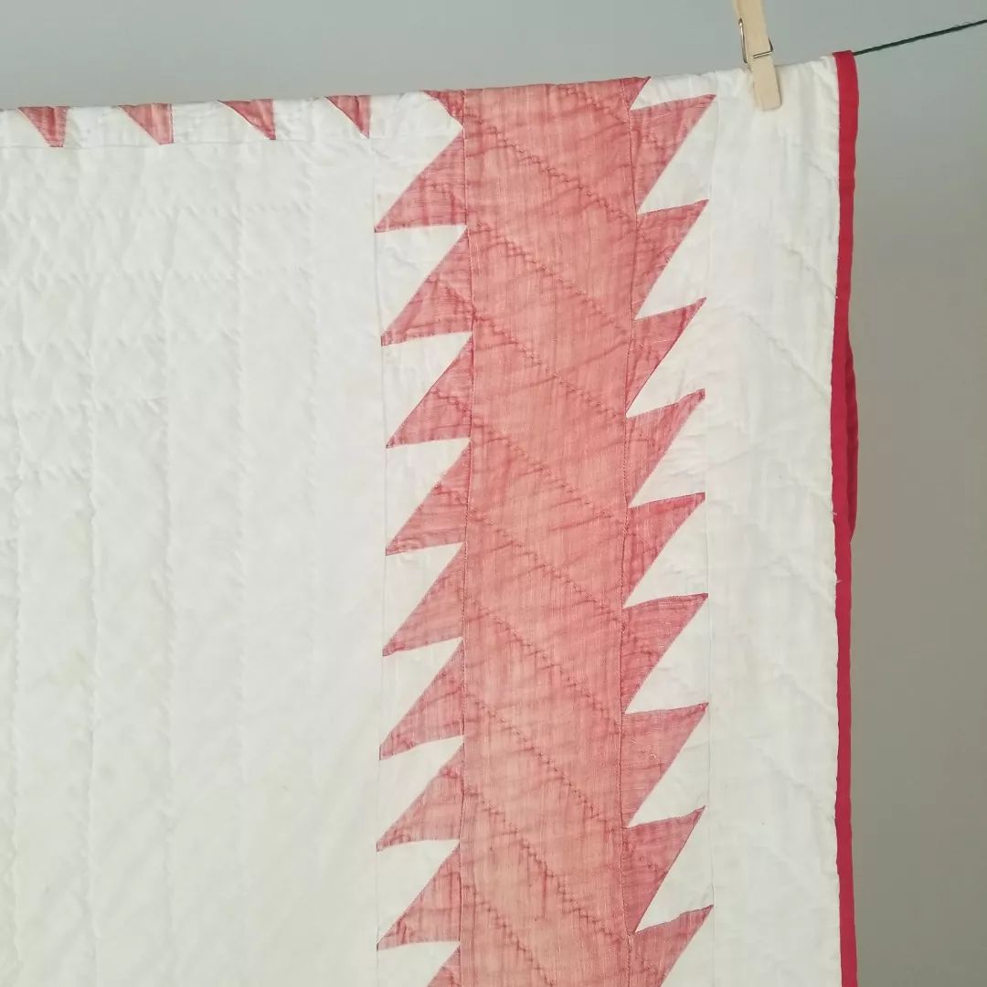 Red and White, Faded Sawtooth Quilt