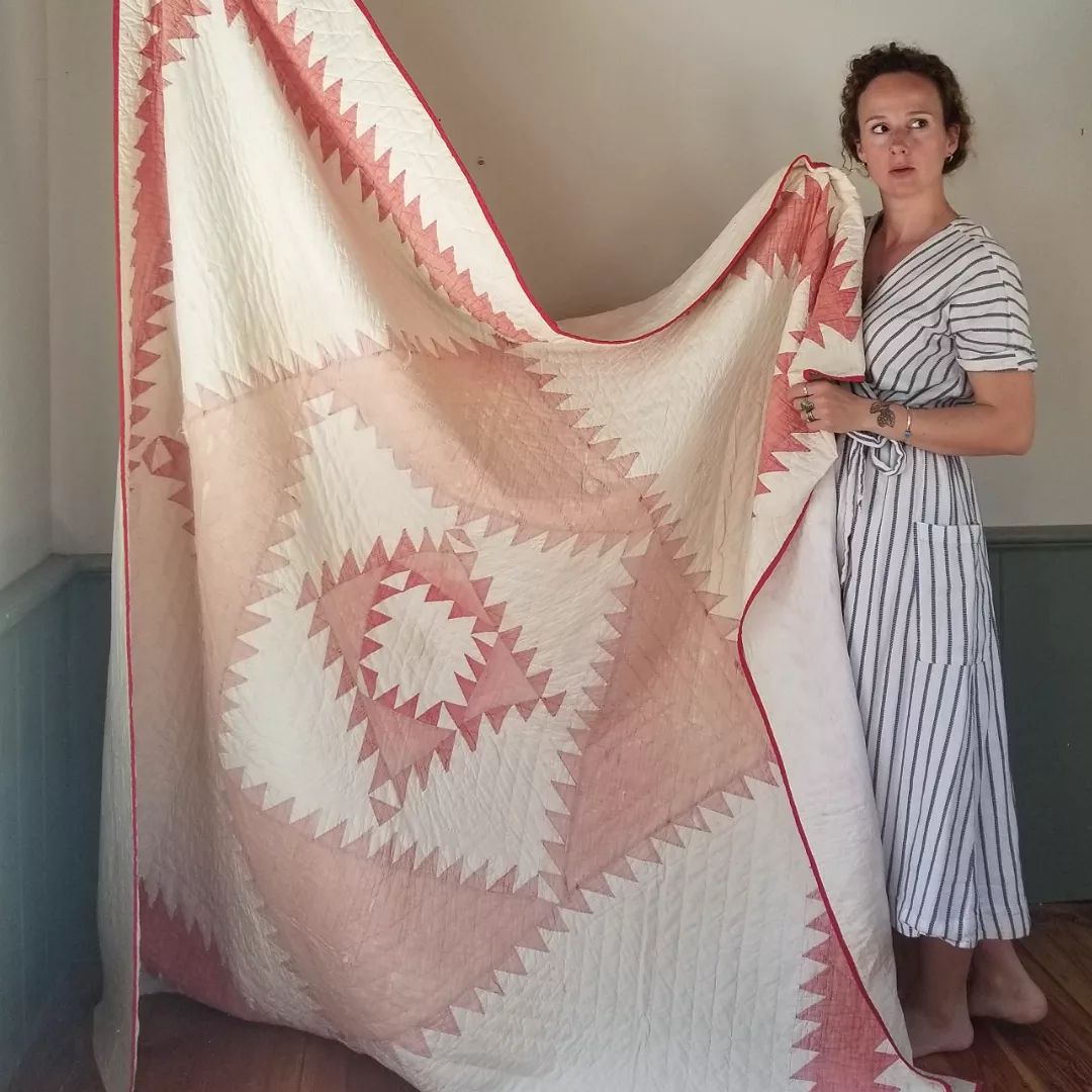 Red and White, Faded Sawtooth Quilt