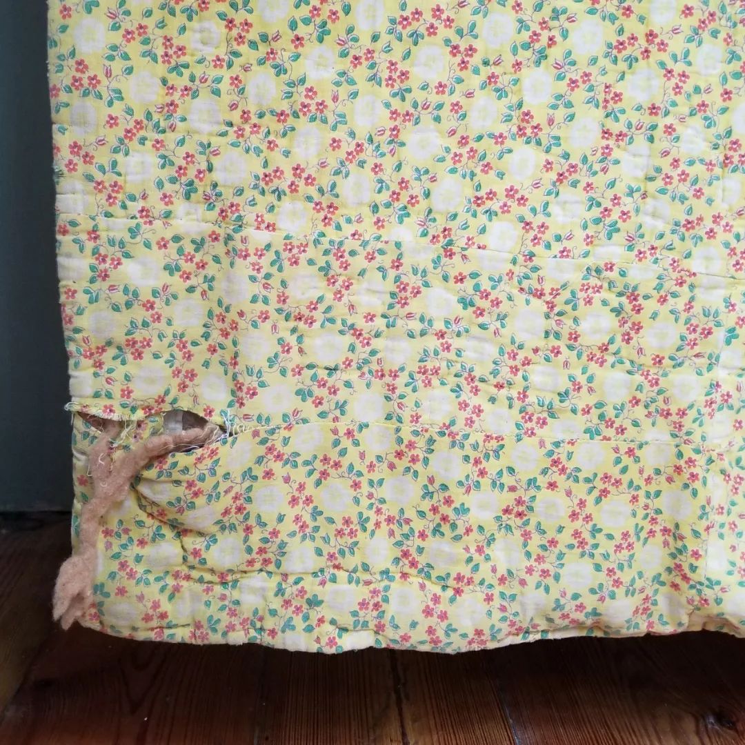 Gingham Grandmother's Garden Quilt