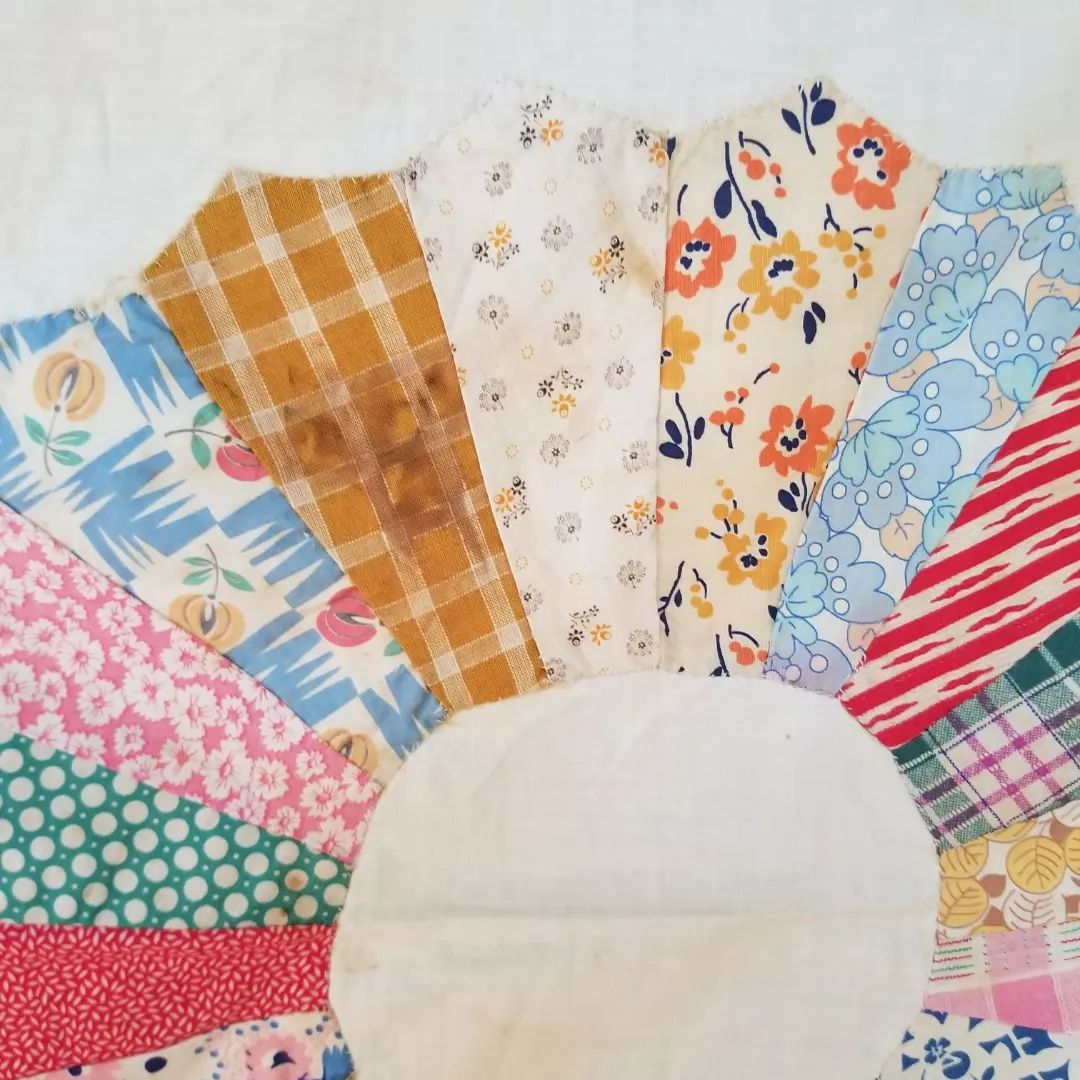 Friendship Flower Quilt Top , Ca 1930