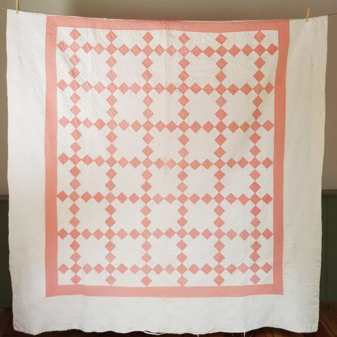 Pink and White Irish Chain Quilt 4