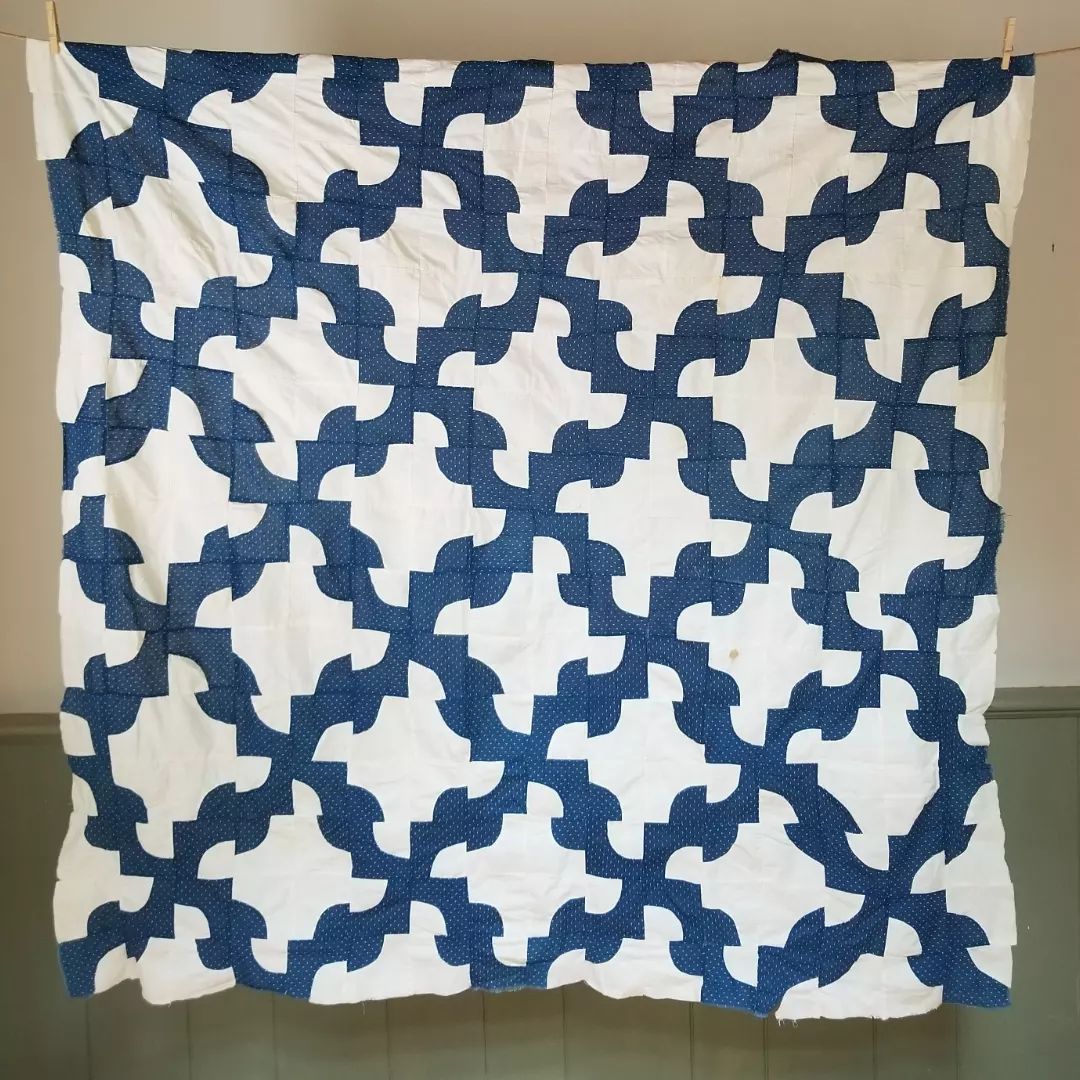 Drunkard's Path Quilt Top