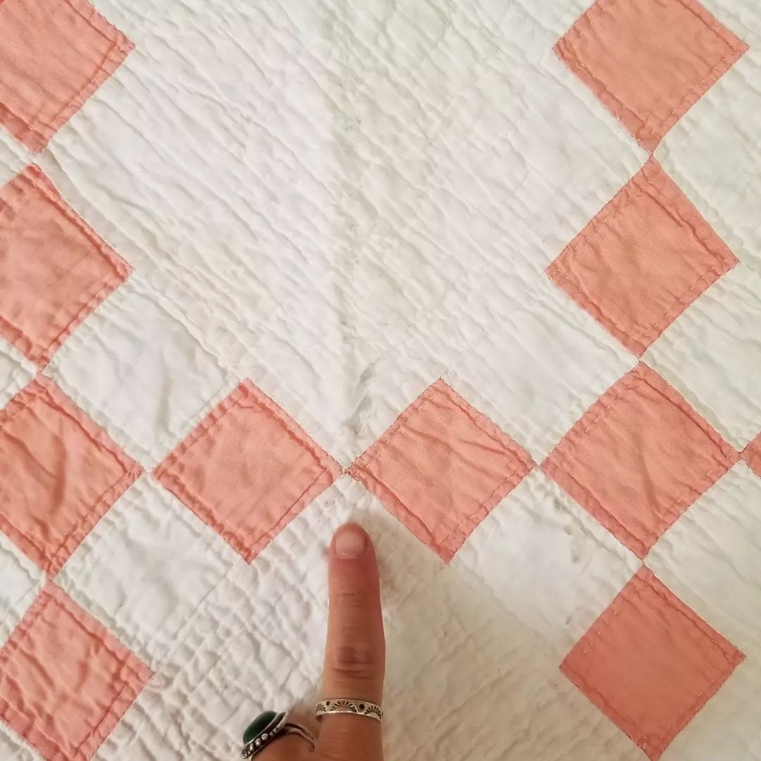 Pink and White Irish Chain Quilt 4