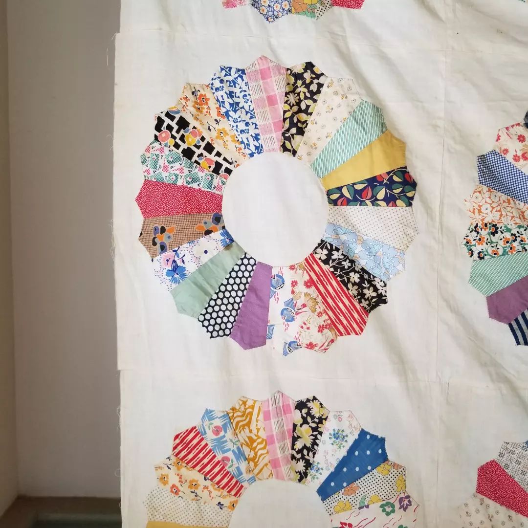 Friendship Flower Quilt Top , Ca 1930