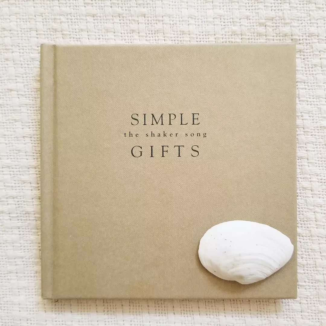 Shaker Book Memento