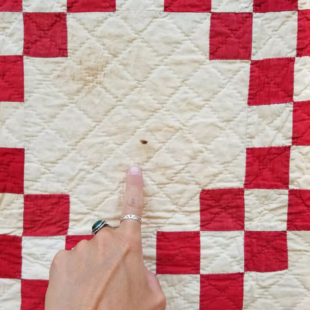 Red and White Orleans Quilt