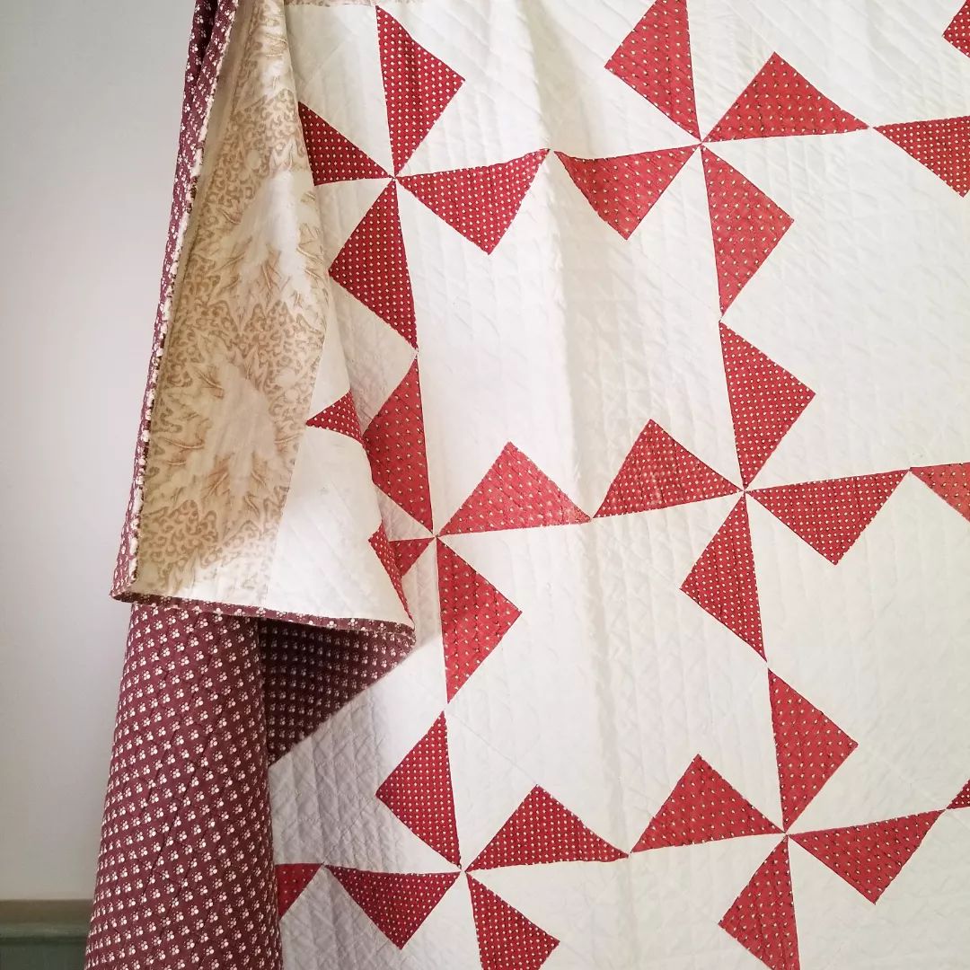 Red and Cream Pinwheel Quilt