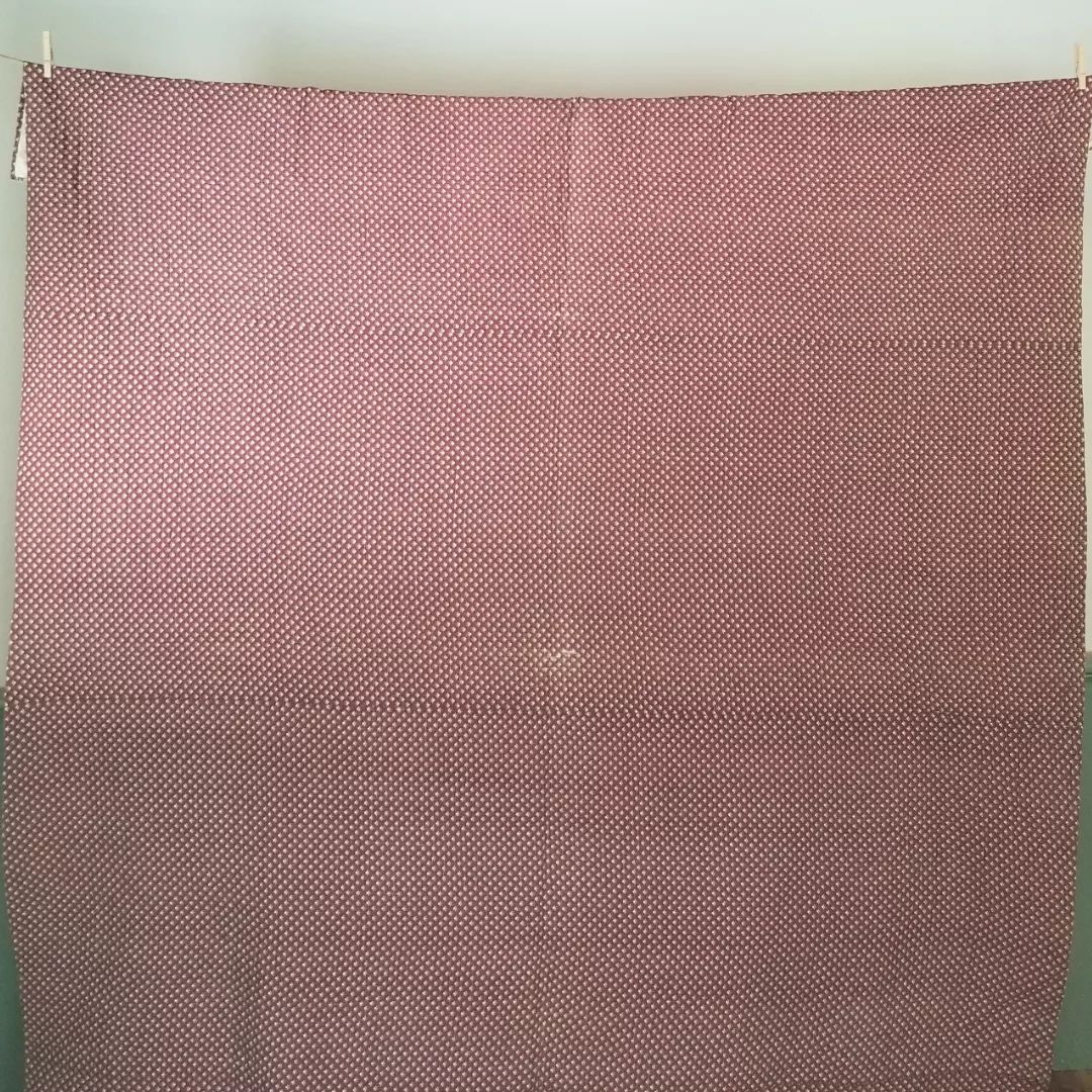 Red and Cream Pinwheel Quilt