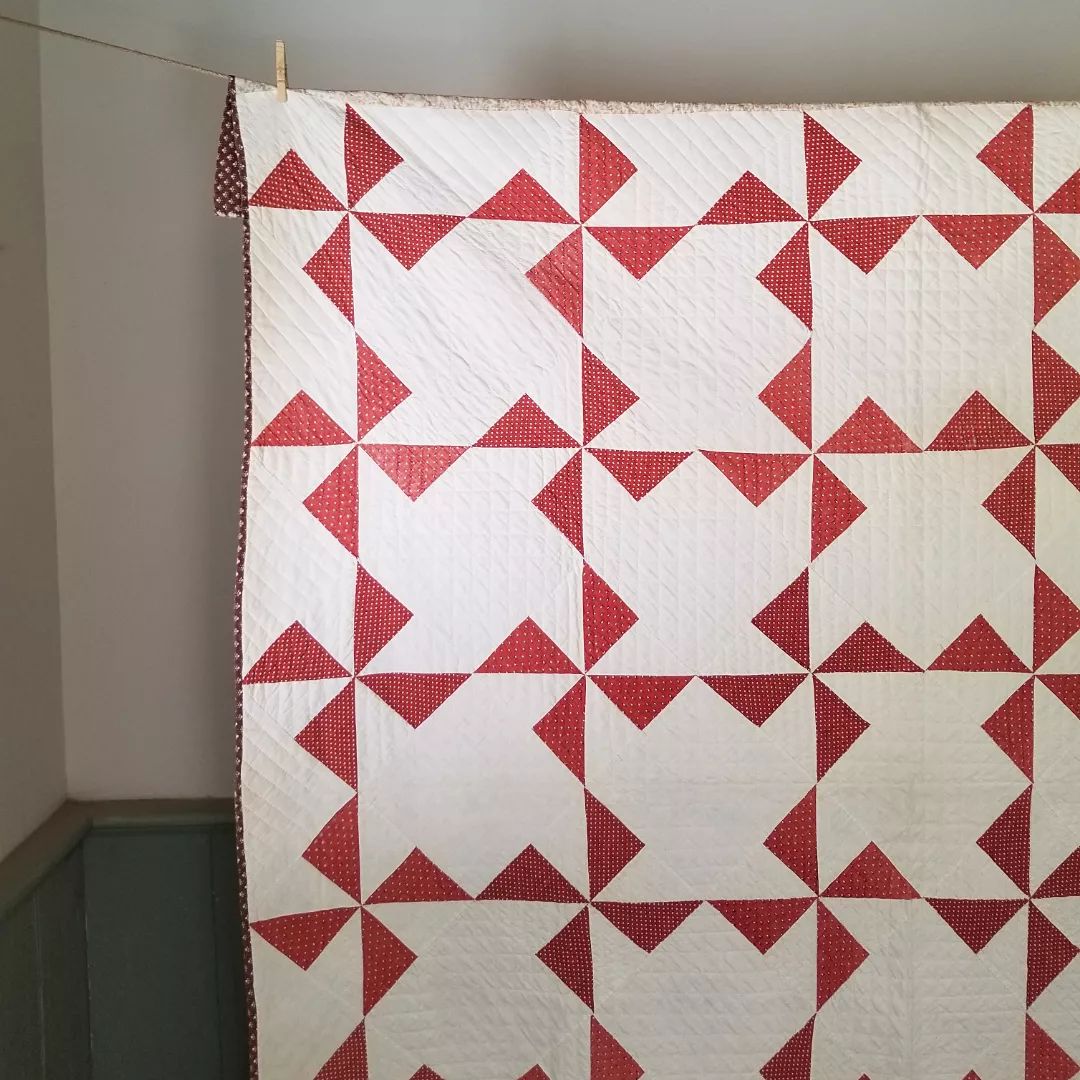 Red and Cream Pinwheel Quilt