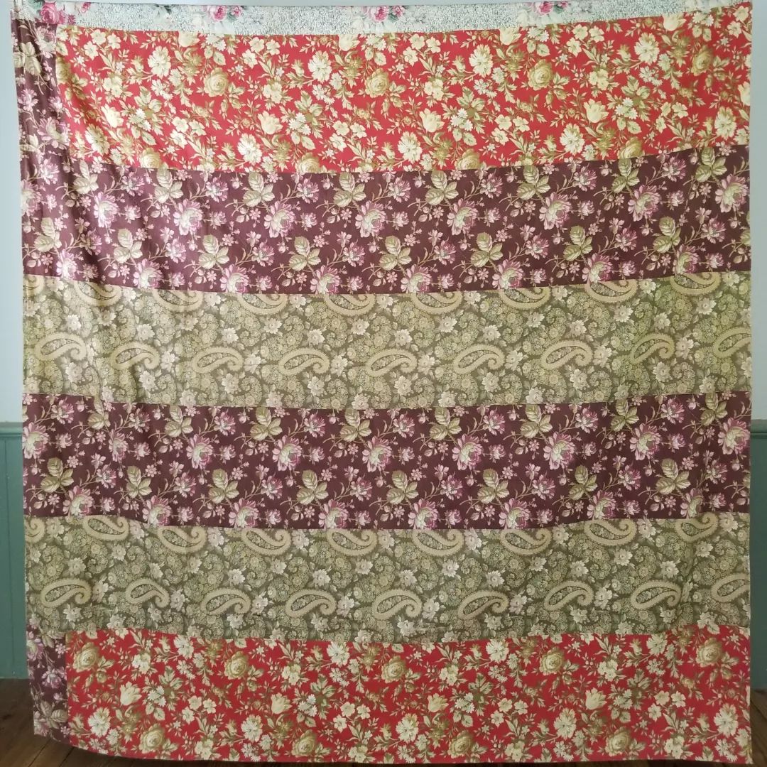 Green and Red Calico Basket Quilt