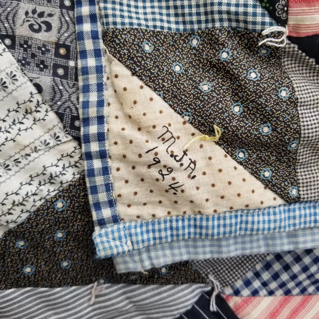 Half Triangle Sugar Sack Quilt