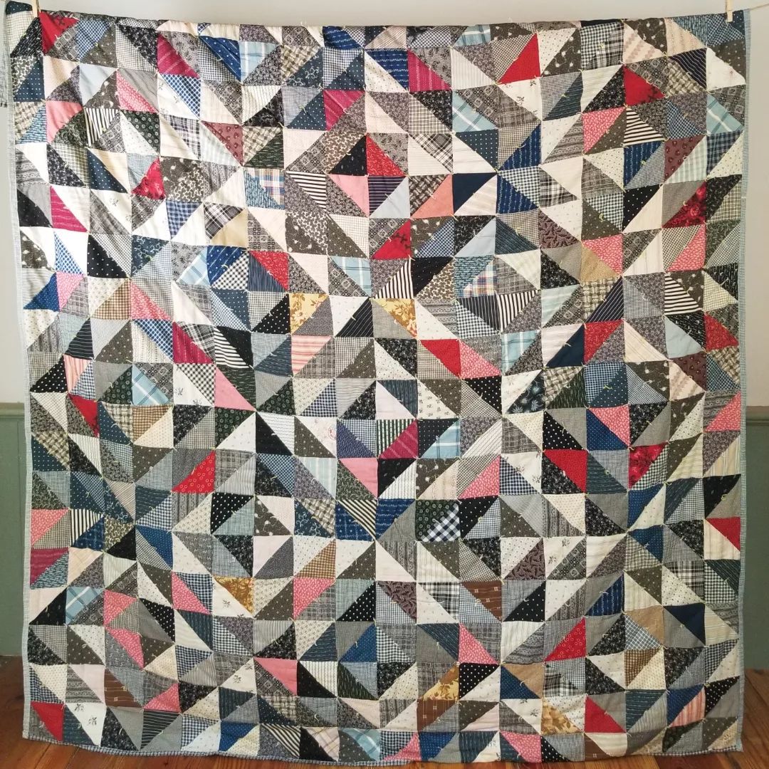 Half Triangle Sugar Sack Quilt