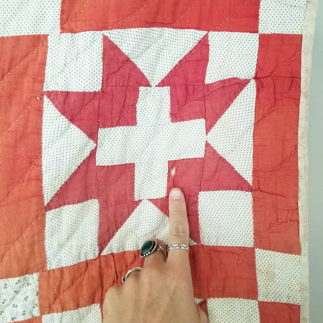 Red and Calico Star Quilt