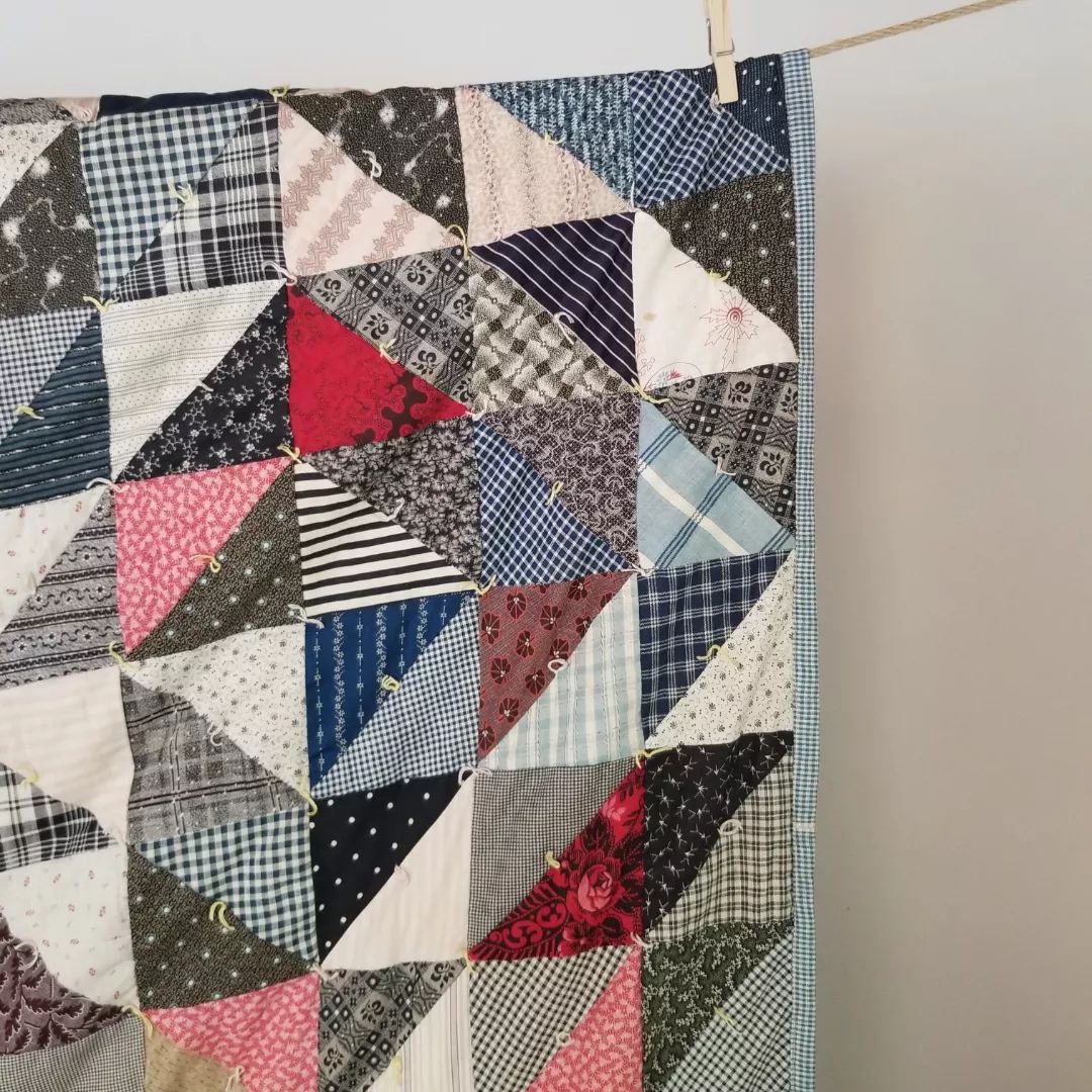 Half Triangle Sugar Sack Quilt