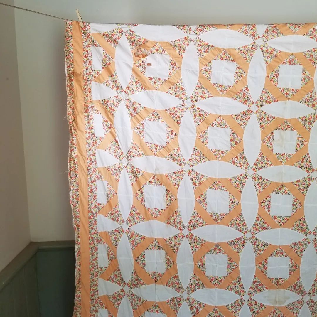 Peach and Floral, Royal Cross Quilt TOP