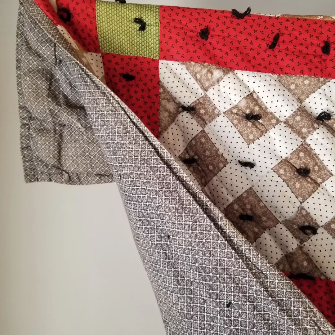 Red & Green Sashed Quilt