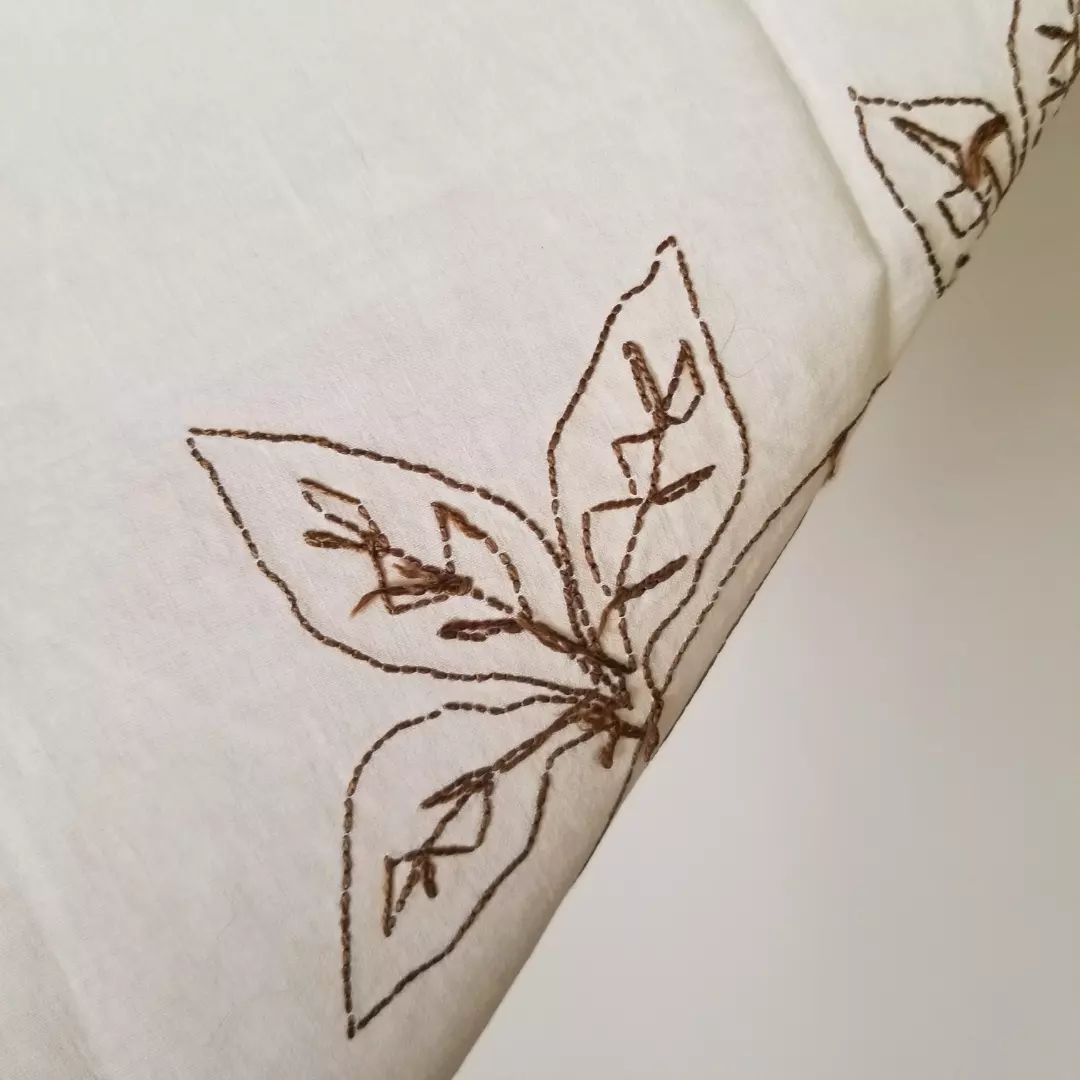 Embroidered Loose Block