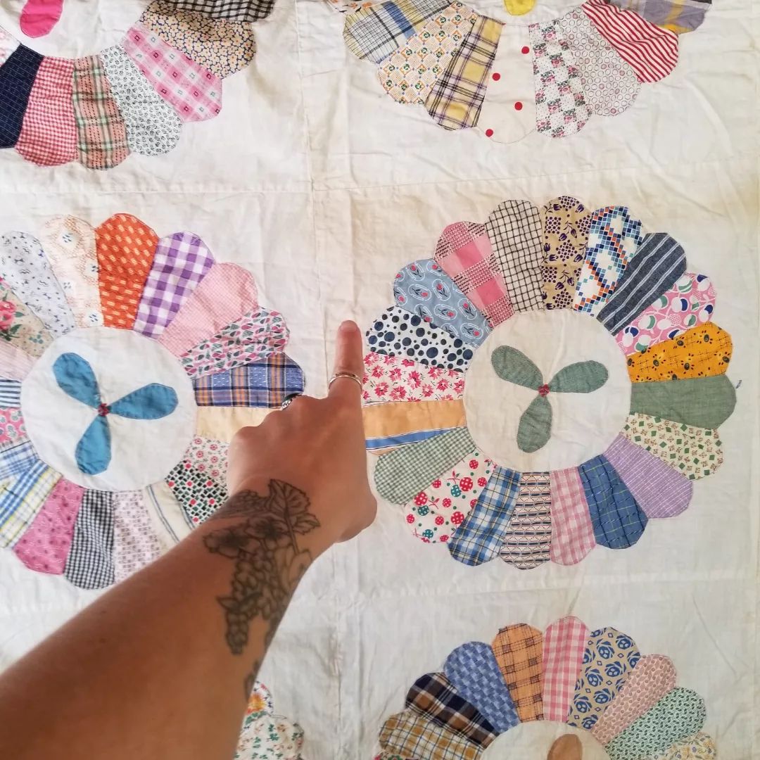 Friendship Flower Quilt Top