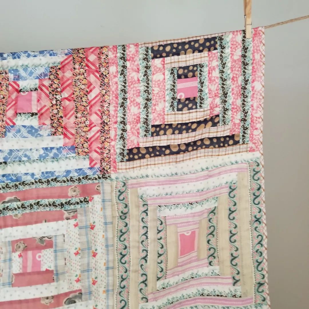 Organdy Cabin Quilt