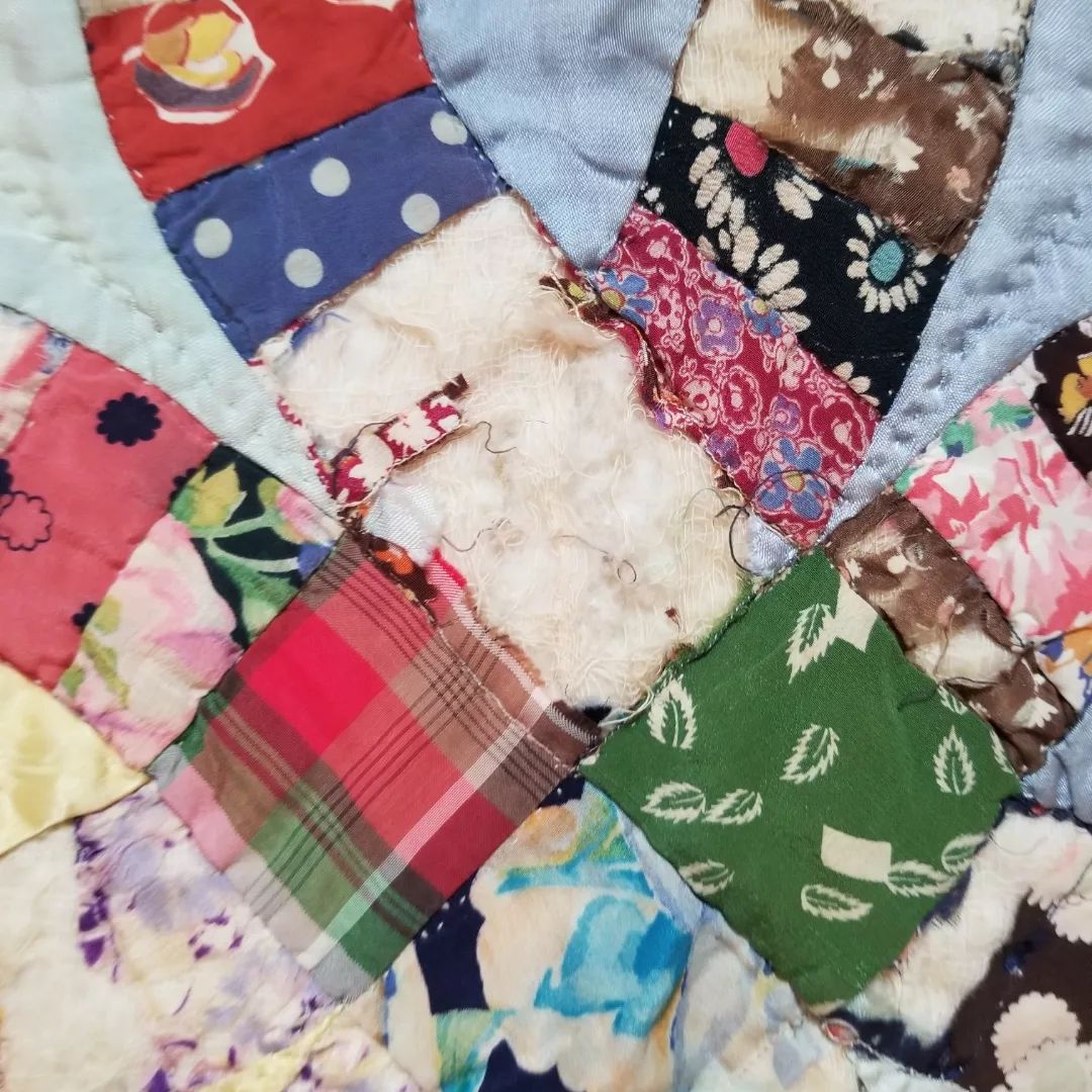 Satin Wedding Rings Quilt