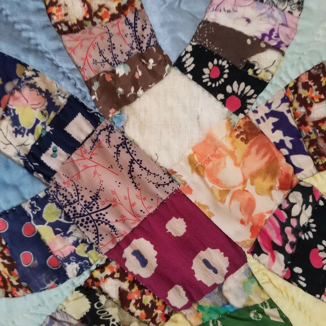 Satin Wedding Rings Quilt