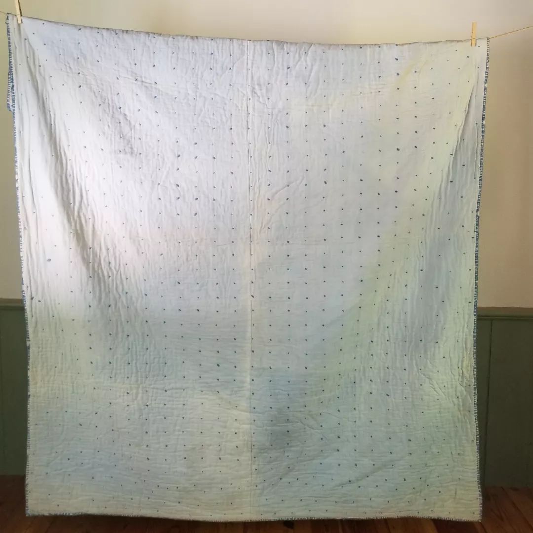 Hand Tied Sugar Quilt