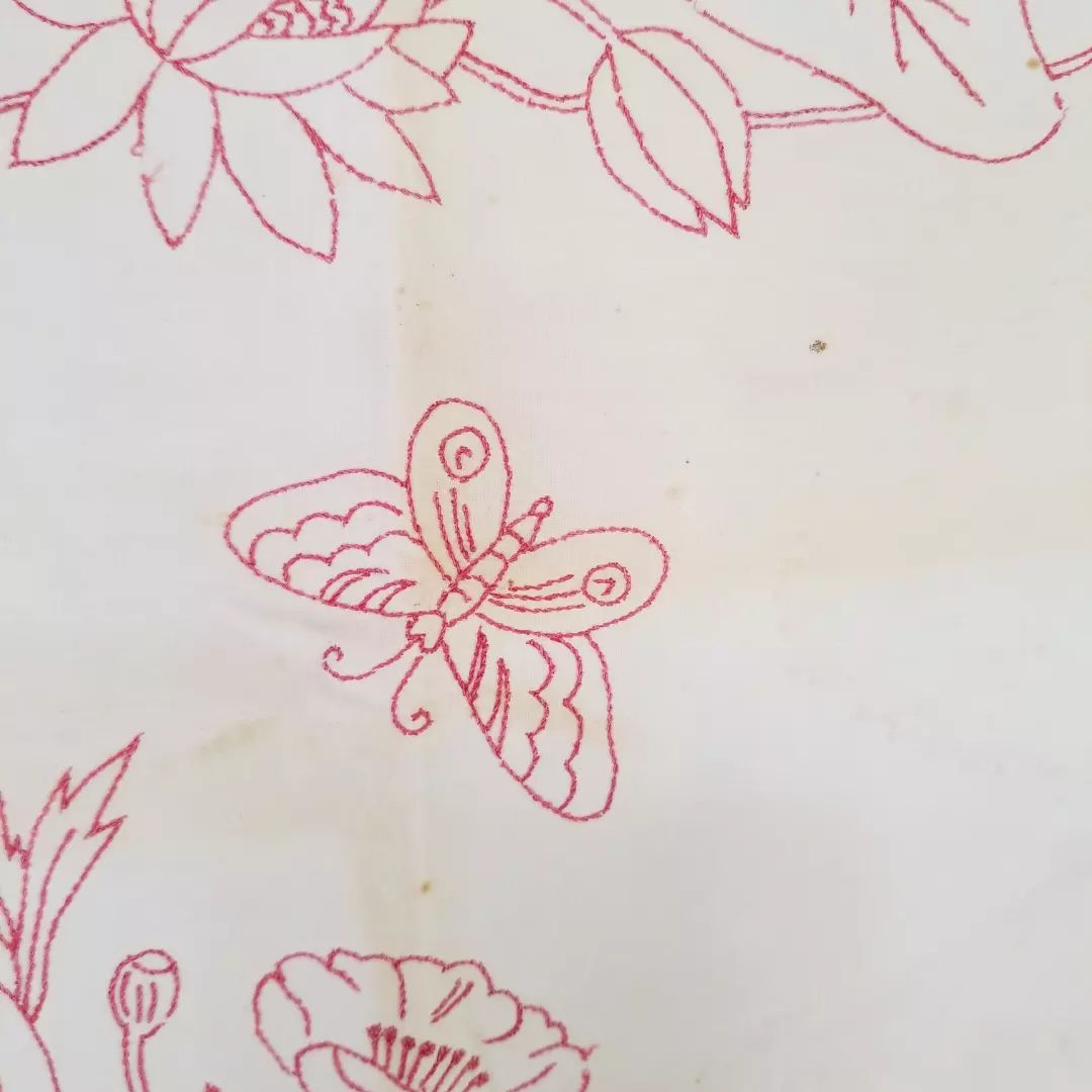 Redwork Runner