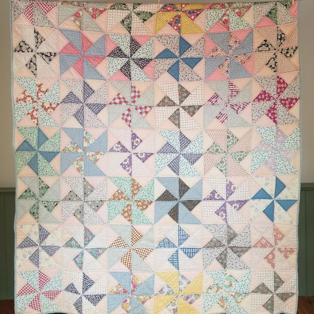 Sacking Pinwheel Quilt